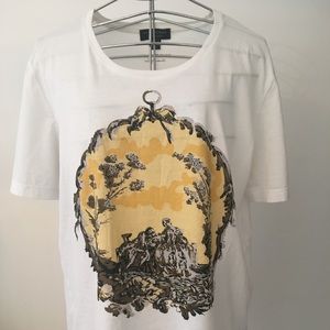 Burberry women’s tee